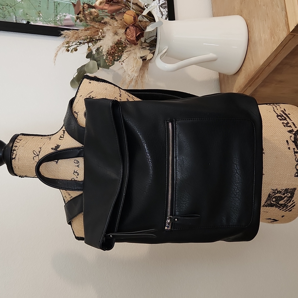 Urban Expressions Lennon Back pack